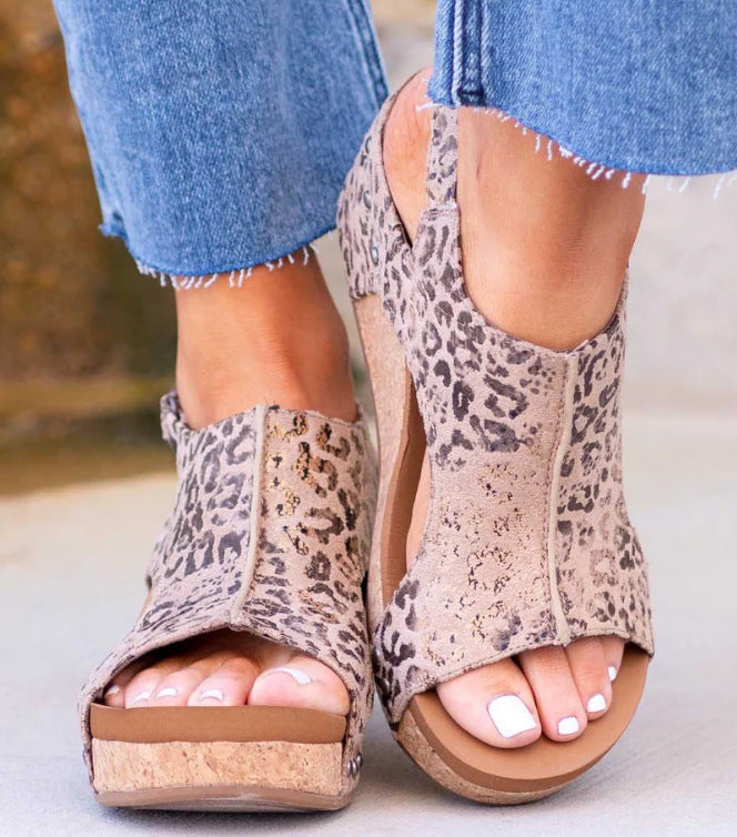 Sandales Compensées à Rivets Femme