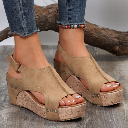 Sandales Compensées à Rivets Femme